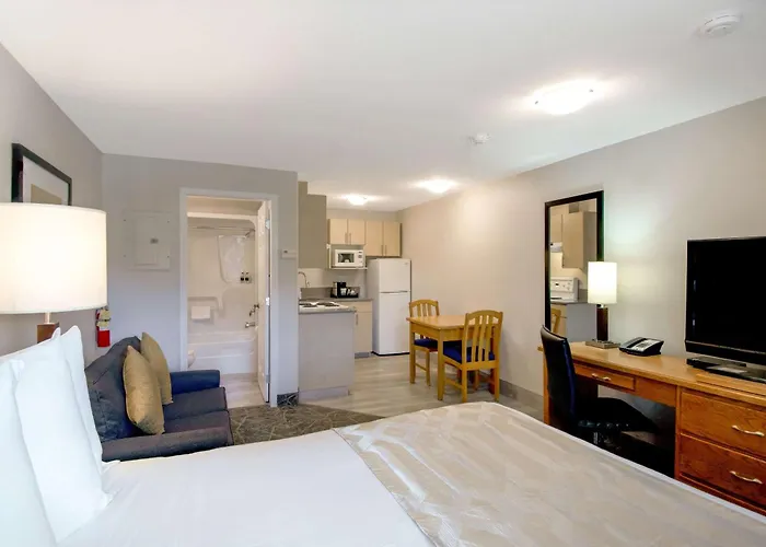 Coast Osoyoos Beach Hotel